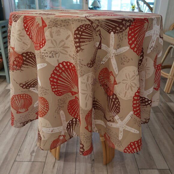 Sonoma Seashell Print Indoor/Outdoor Tablecloth 70" Round - Picture 4 of 7